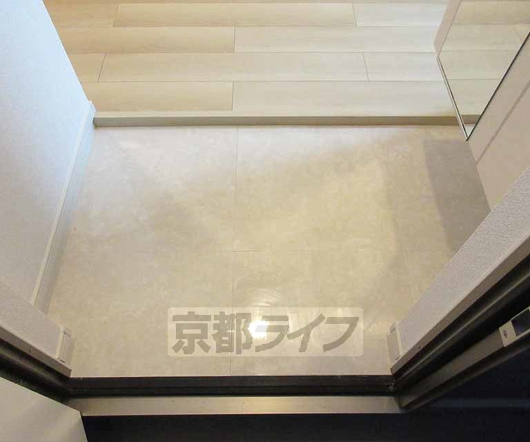 玄関　玄関部分です。