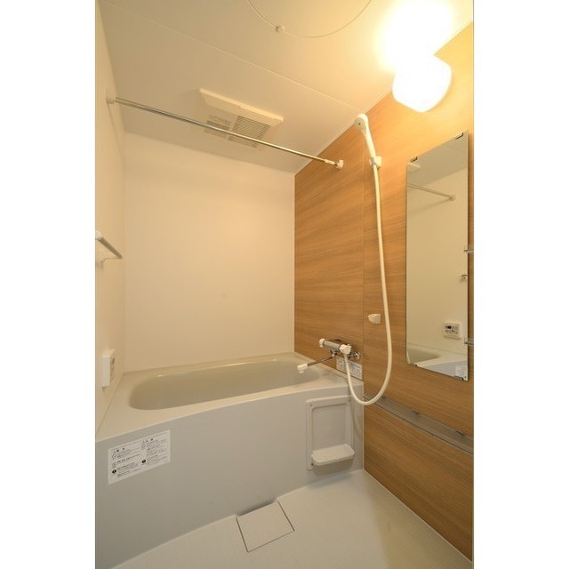 バス・シャワールーム　類似写真