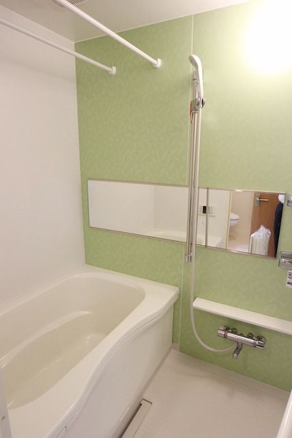 バス・シャワールーム　★浴室乾燥機付きのバス★