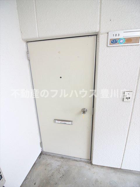 エントランス　写真は別室