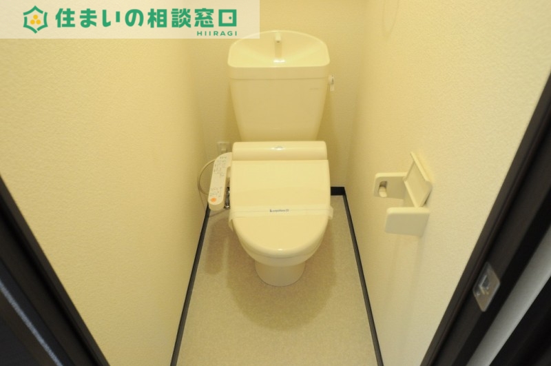 トイレ　実際のお部屋と異なる場合がございます。