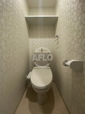 トイレ　ワールドアイ梅田WEST　トイレ