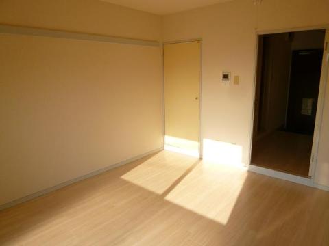 居室・リビング　寝室（イメージ）