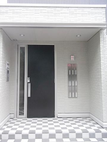 エントランス　★オートロック付き★