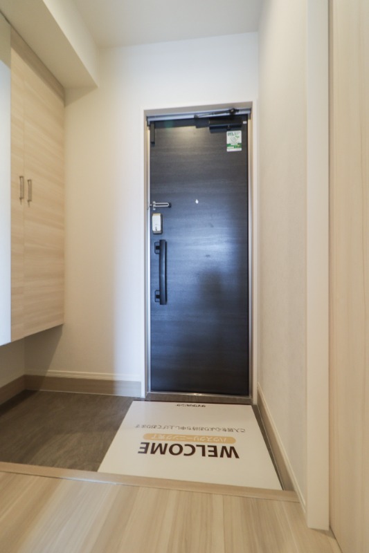 玄関　図面と現状に相違がある場合には現状を優先