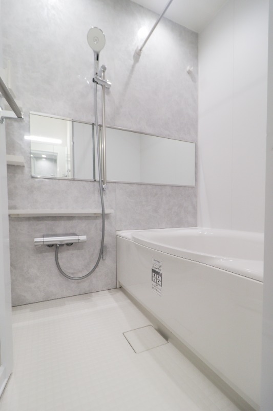 バス・シャワールーム　図面と現状に相違がある場合には現状を優先