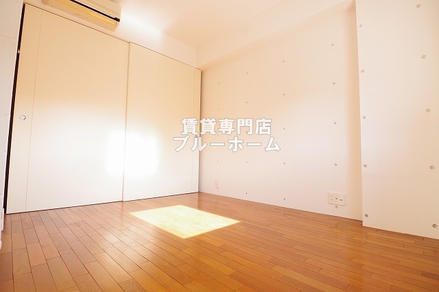 その他部屋・スペース　洋室5.4帖！