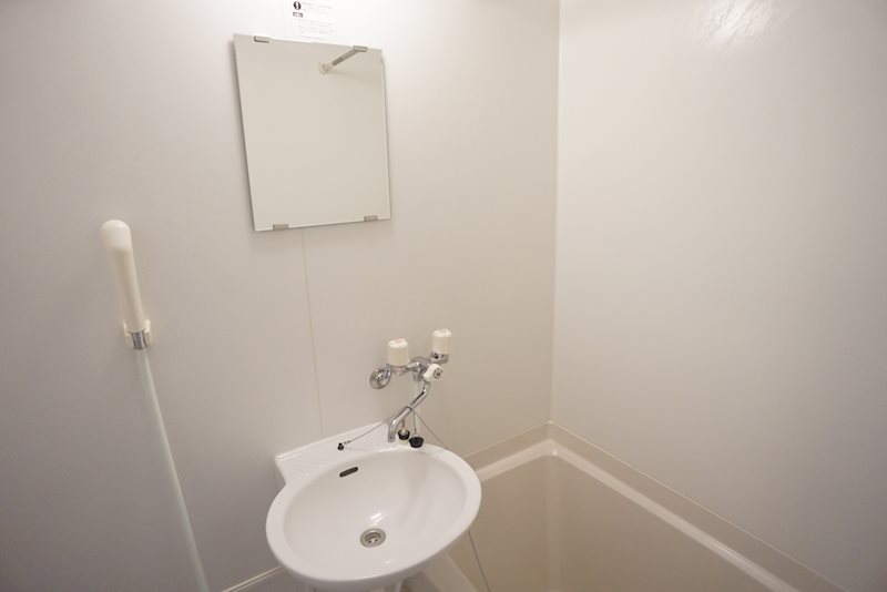 洗面設備　同型写真