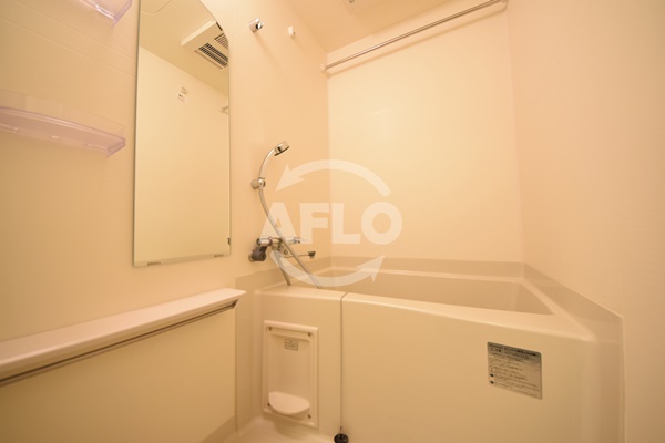 バス・シャワールーム　プレサンス心斎橋ブライト　風呂