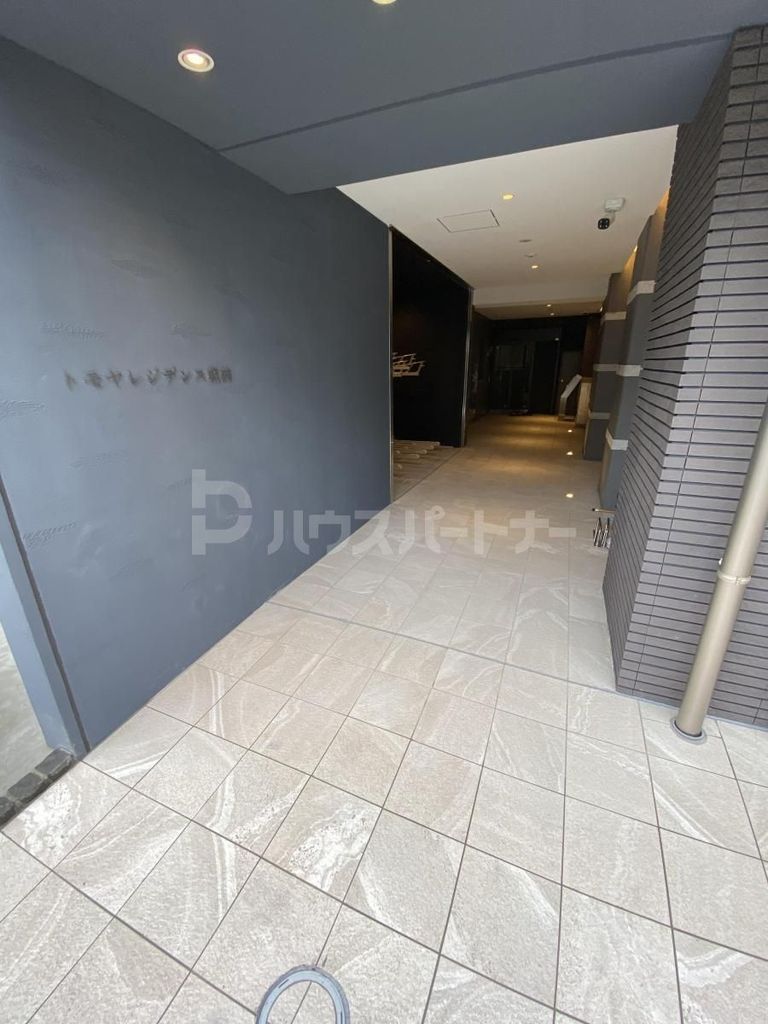 エントランス　エントランス