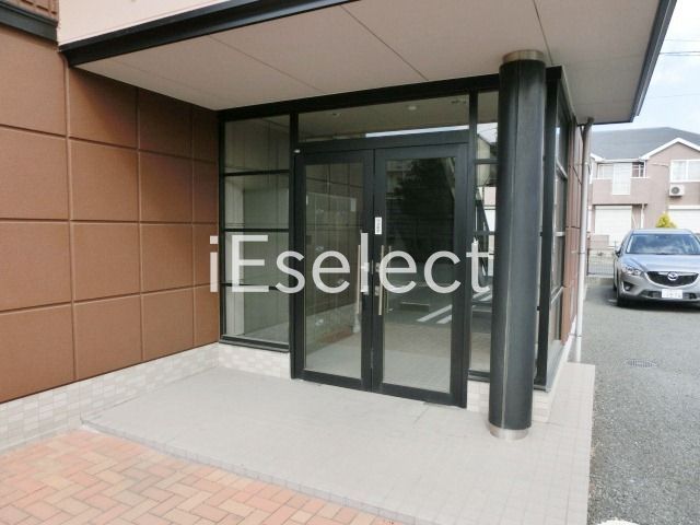 エントランス　エントランス。