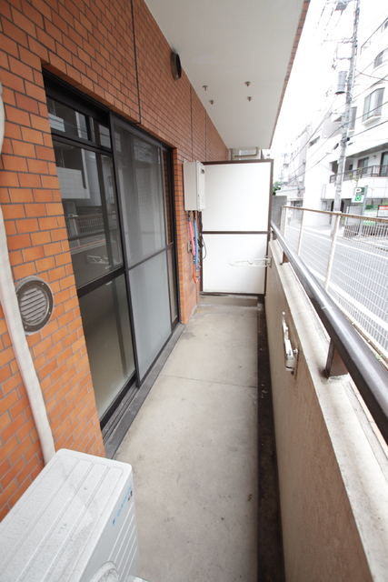 バルコニー　※リフォーム前