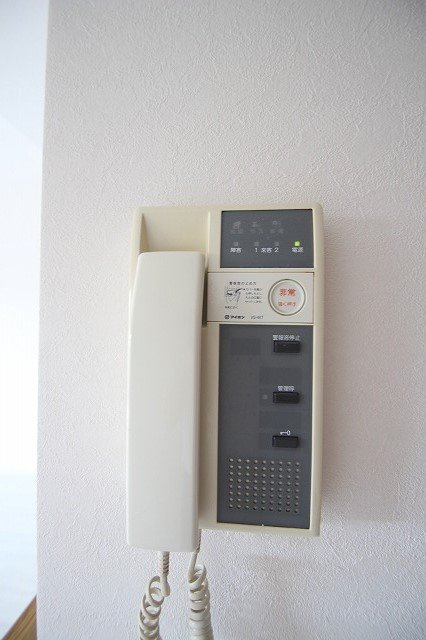 セキュリティ　同物件別号室のものです。