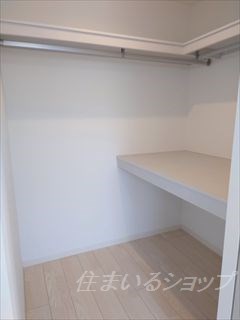 収納　ウォークインクローゼット