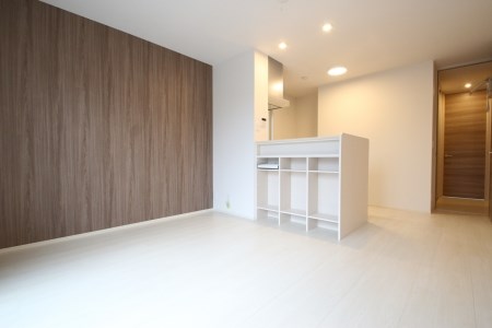 居室・リビング　リビング　※別号室参考写真