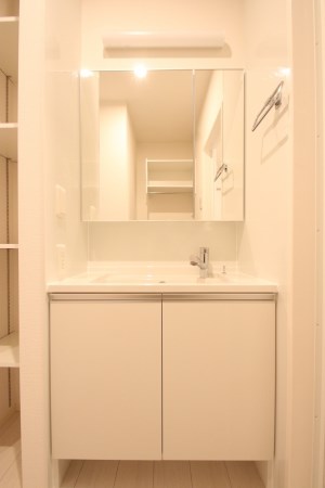 洗面設備　洗面台　※別号室参考写真