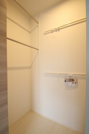 収納　収納　※別号室参考写真