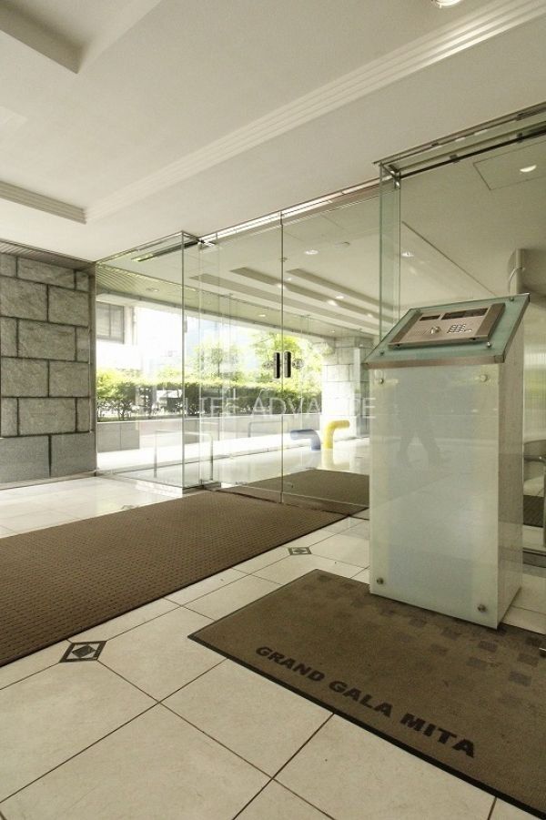 ロビー　エントランス