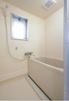 バス・シャワールーム　現況優先