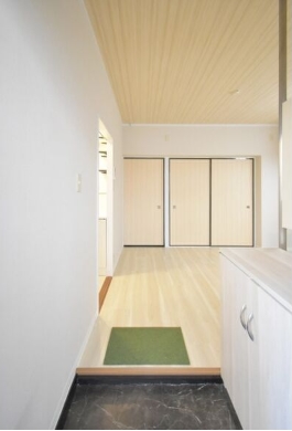 玄関　現況優先