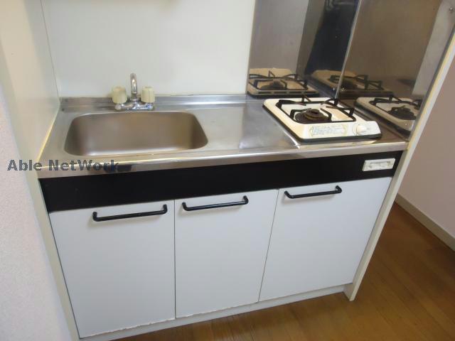 キッチン　※同物件別部屋の写真です。