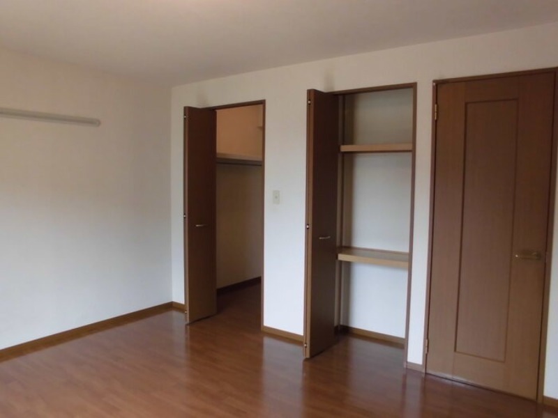 収納　図面と現状に相違がある場合には現状を優先