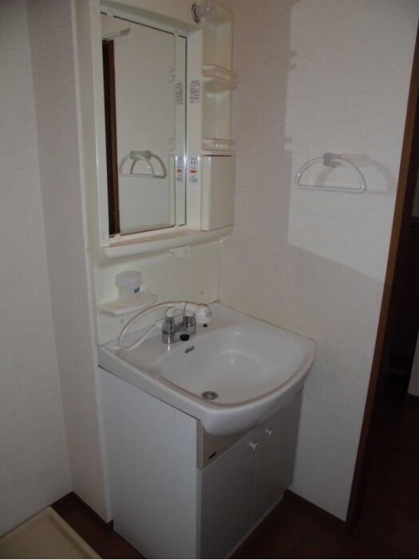 洗面設備　図面と現状に相違がある場合には現状を優先