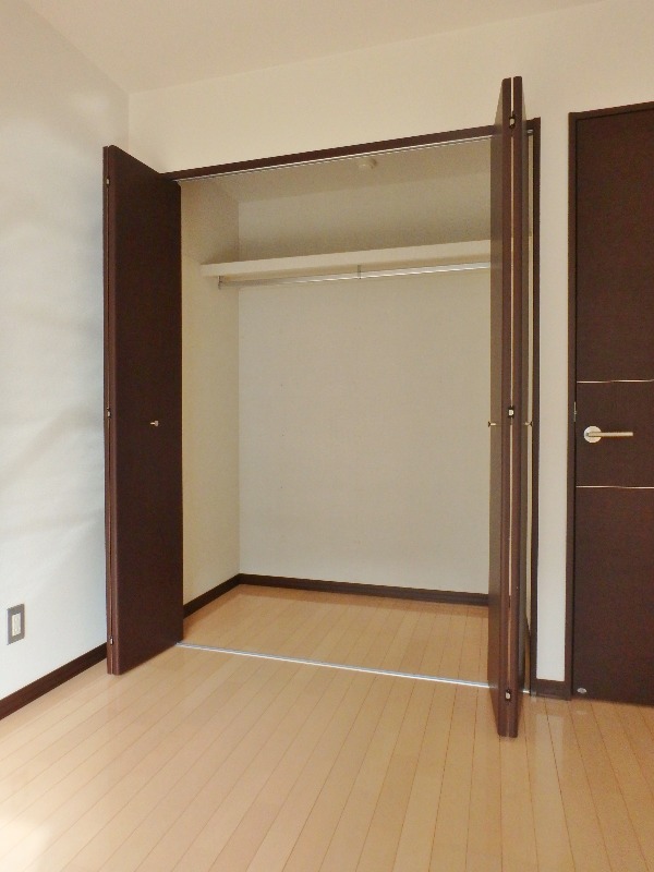 収納　図面と現状に相違がある場合には現状を優先