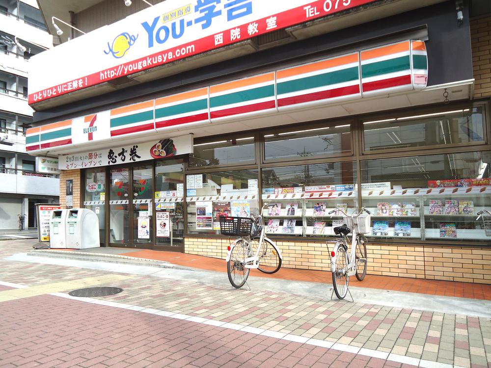 コンビニ　セブンイレブン 京都西大路六角店（コンビニ）まで384m