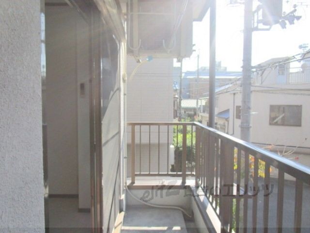 バルコニー　ベランダ