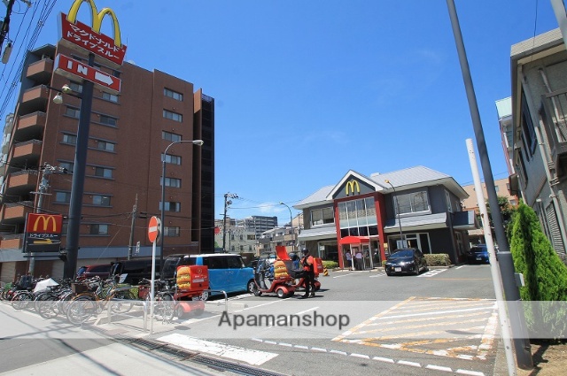 飲食店　マクドナルド豊新店（飲食店）まで279m