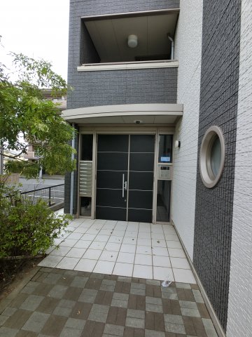 エントランス　※オートロック