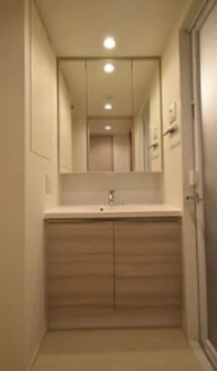 洗面設備　別部屋参考写真になります