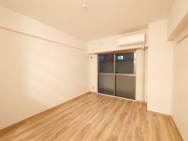 居室・リビング　別部屋の参考写真となっております