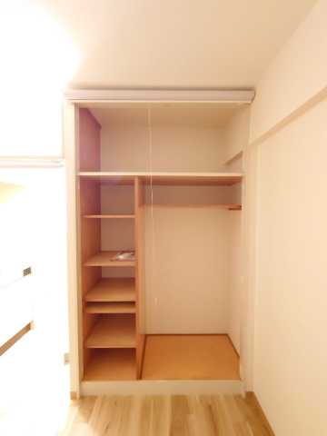 収納　別部屋の参考写真となっております