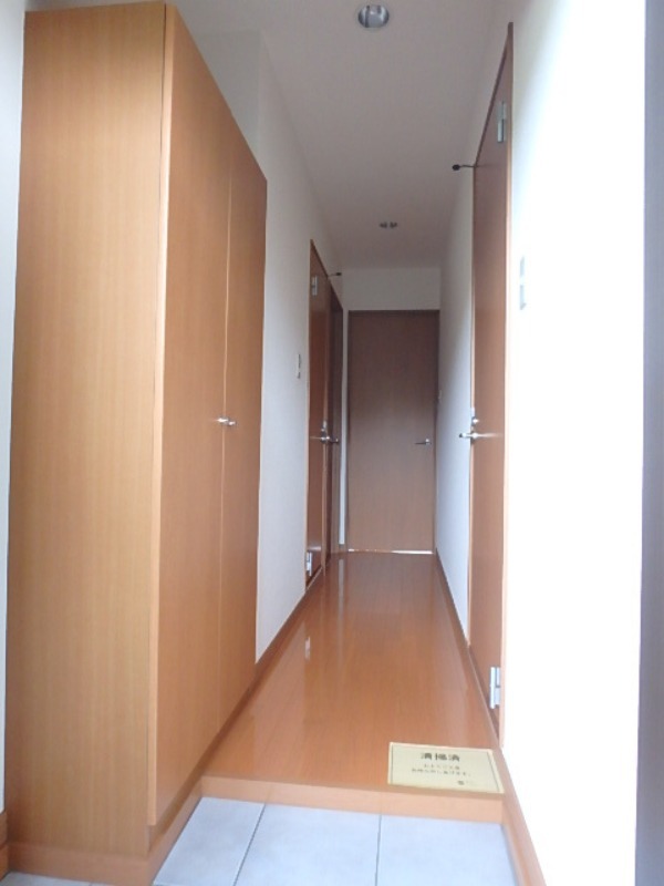 玄関　図面と現状に相違がある場合には現状を優先