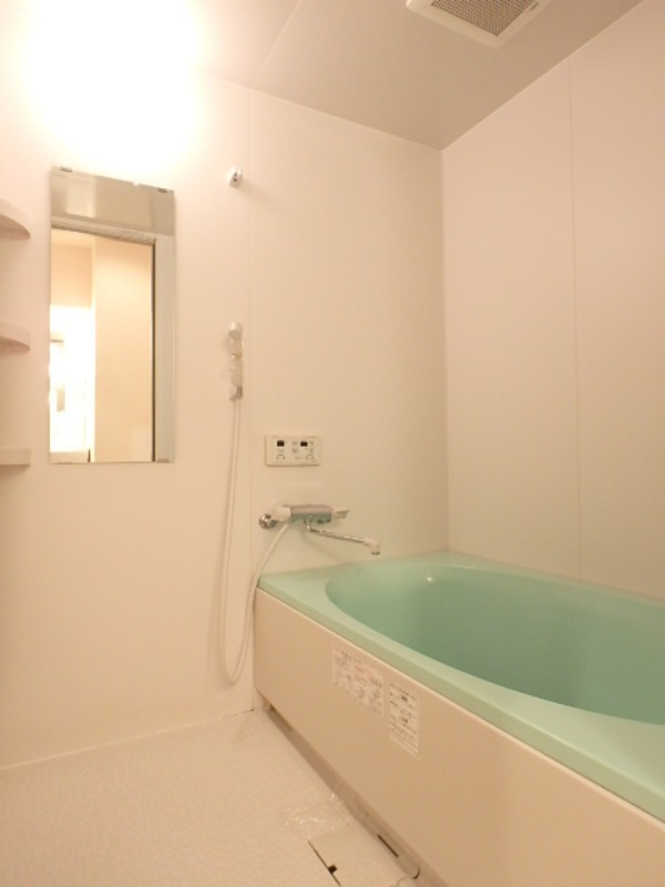 バス・シャワールーム　図面と現状に相違がある場合には現状を優先