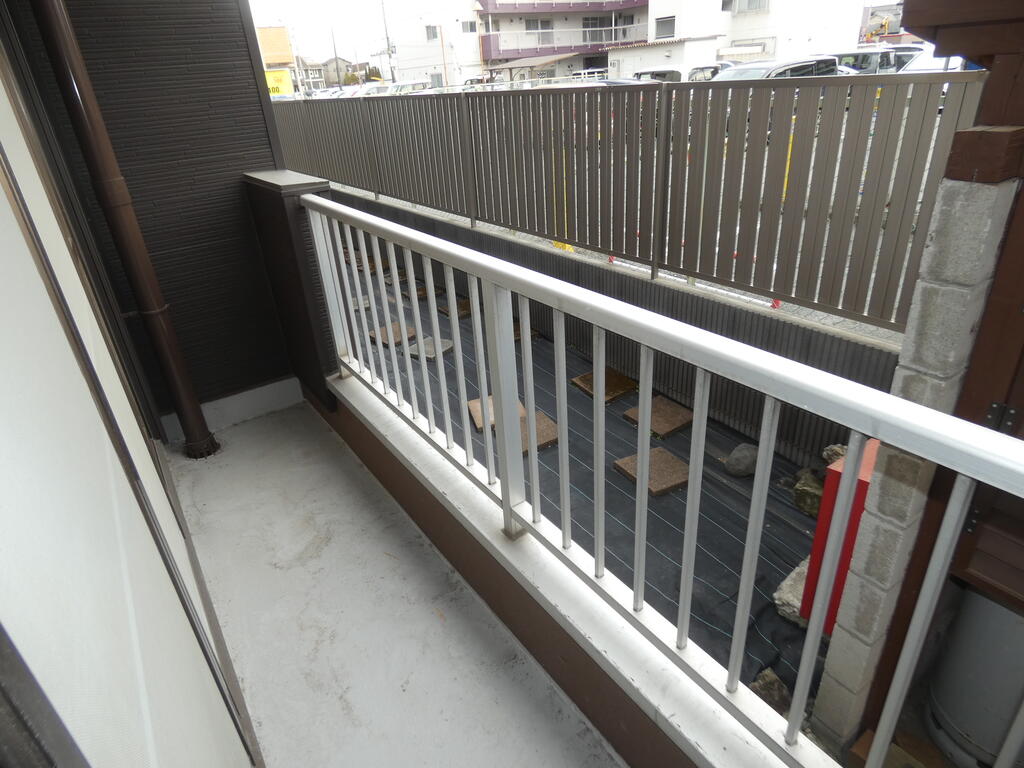 バルコニー　バルコニー