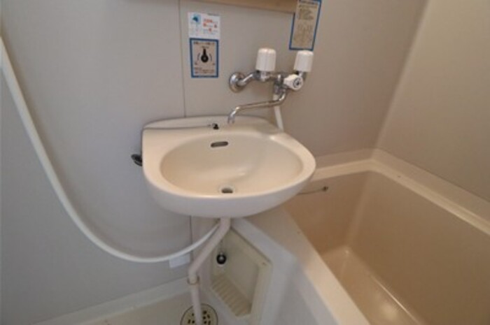 洗面設備　忙しい朝には欠かせない洗面所です