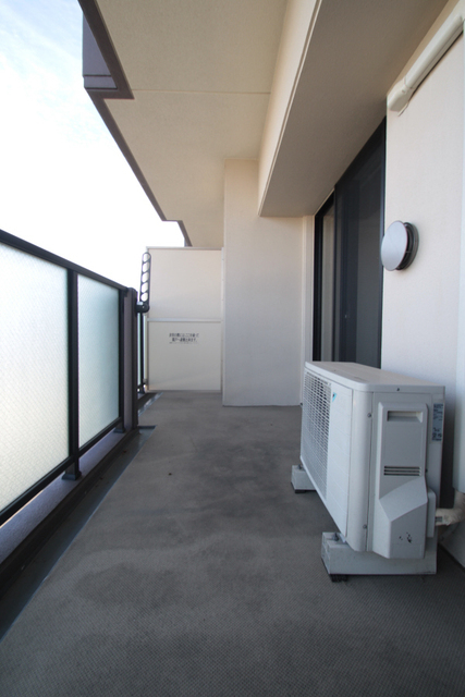 バルコニー　※別室の参考写真の為、現況優先です。