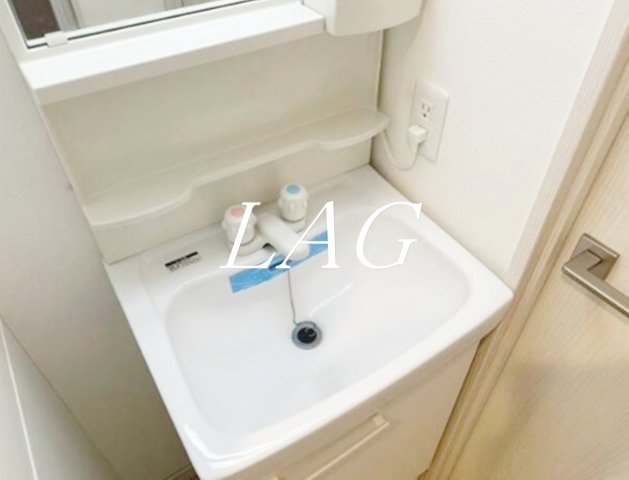 洗面設備　独立洗面台です。