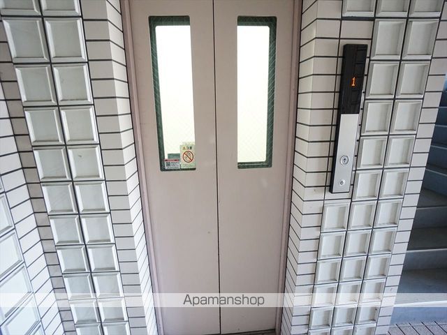 ロビー　ロビー