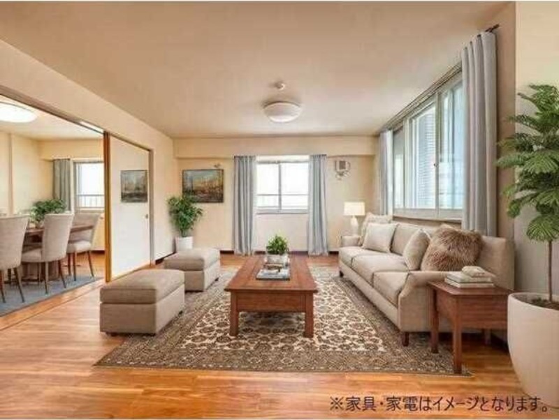 居室・リビング　モデルルーム仕様の画像です。