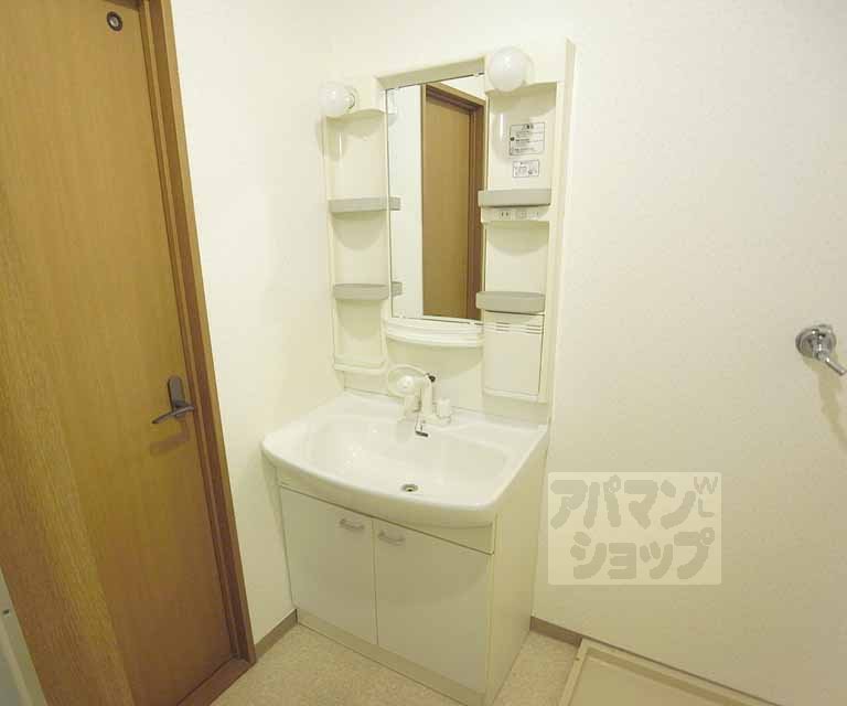 洗面設備　シャンプードレッサー。