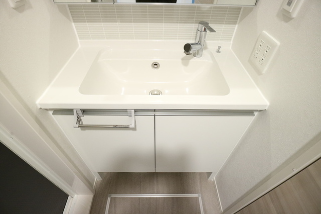 洗面設備　洗髪洗面化粧台