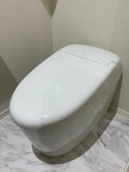 大分セントラルビルのトイレ写真