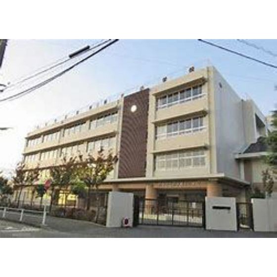 小学校　府中市立府中第十小学校（小学校）まで1328m
