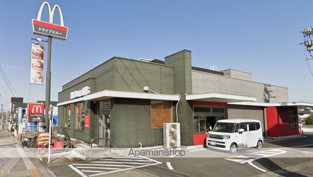 飲食店　マクドナルド 大分明野店（飲食店）まで800m