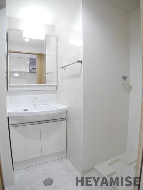 洗面設備　※同物件別号室のお部屋写真です※