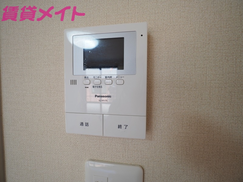 セキュリティ　同物件別部屋写真